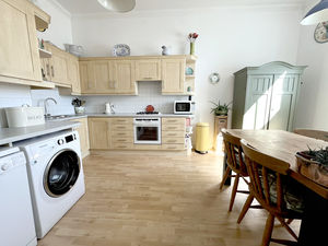 Photo 13- click for photo gallery